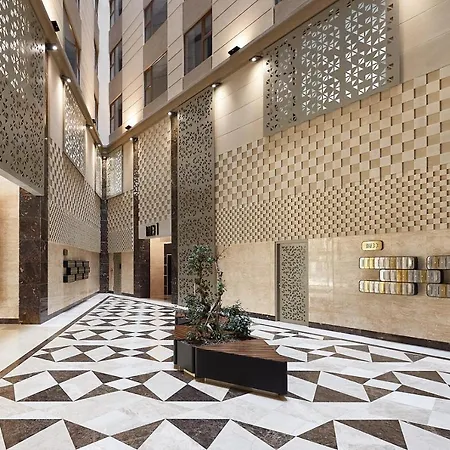 Royal In Flatiron Building Apartment Skopje